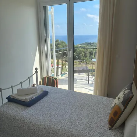 Captains View Apartment Svoronata